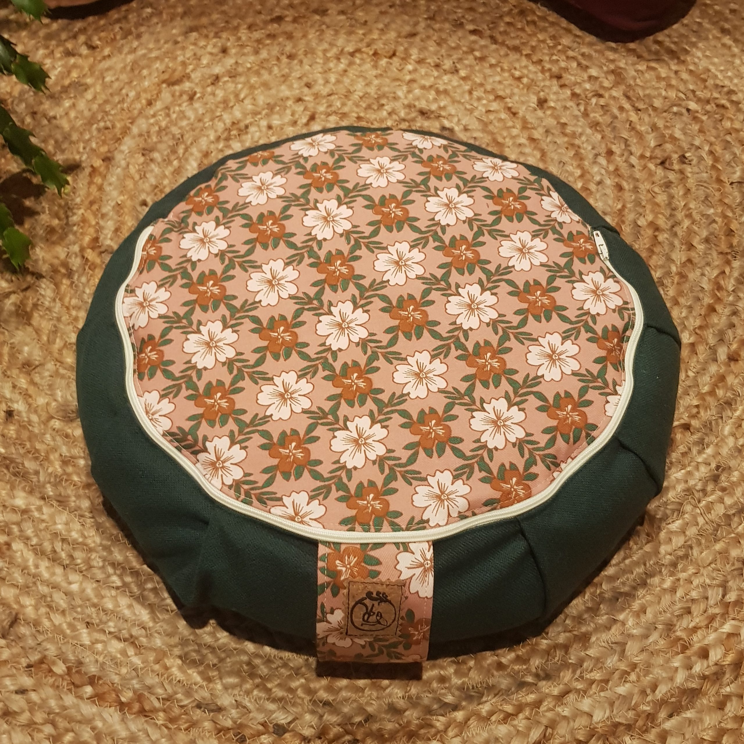 Zafu Brown – Image 2